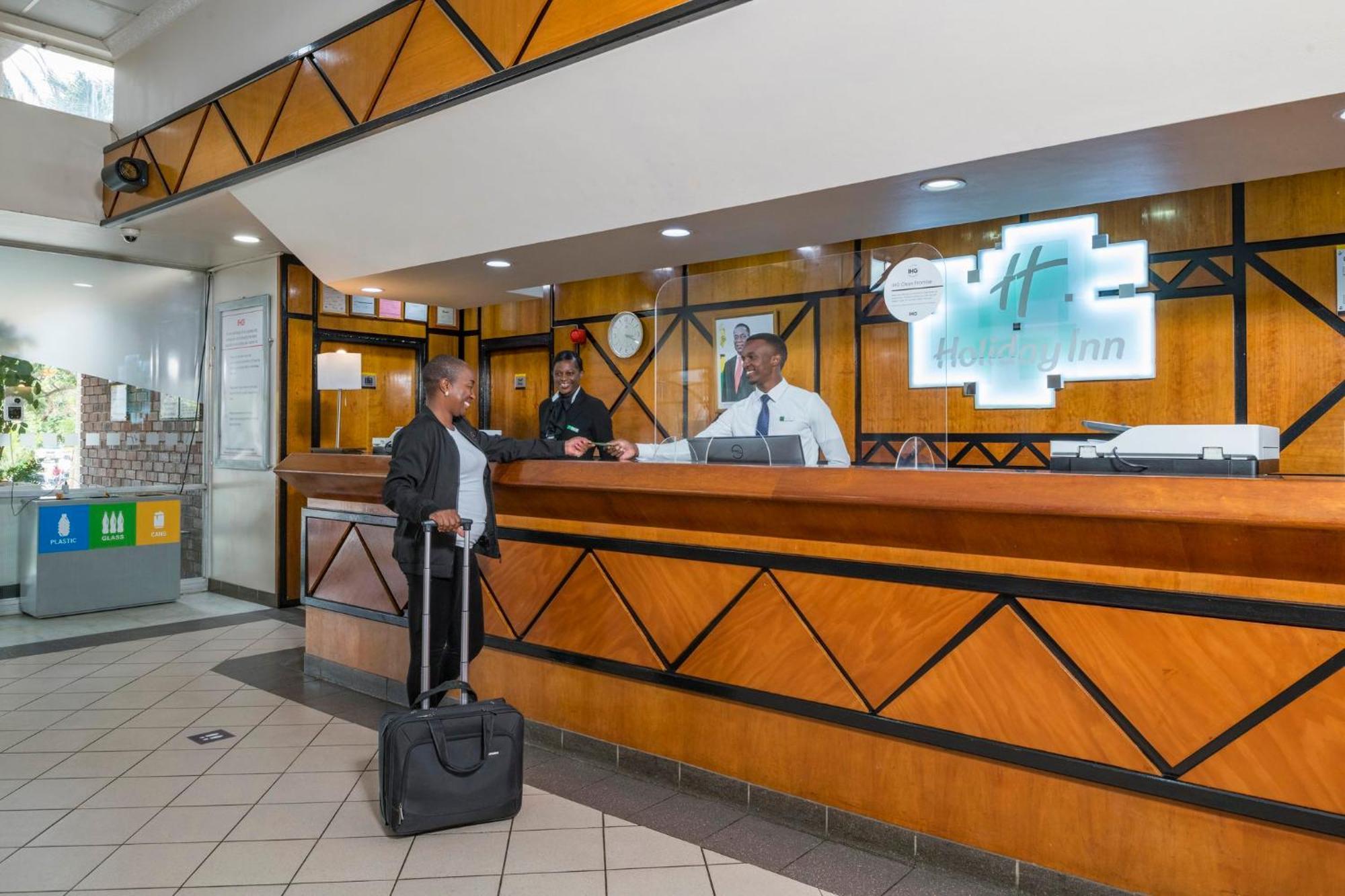Holiday Inn - Mutare By Ihg Exterior photo