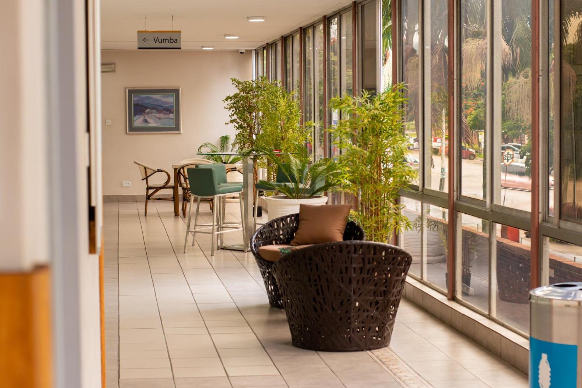 Holiday Inn - Mutare By Ihg Exterior photo